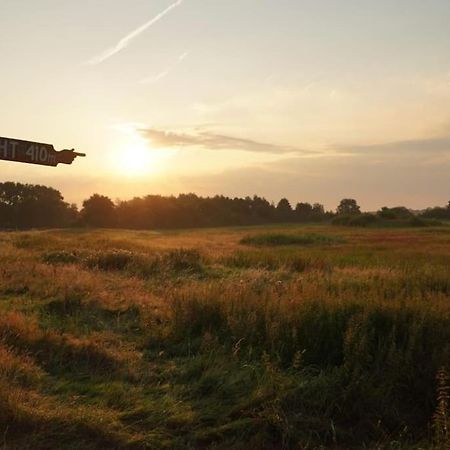 Saevis Tranquillus In Undis In De Ijsvogel Villa Diffelen Buitenkant foto