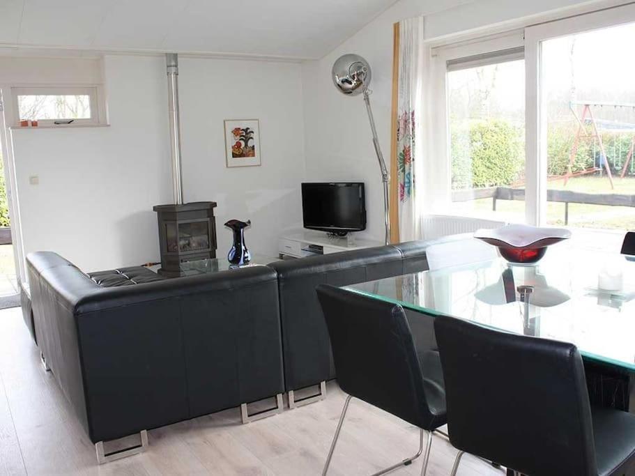 Saevis Tranquillus In Undis In De Ijsvogel Villa Diffelen Buitenkant foto