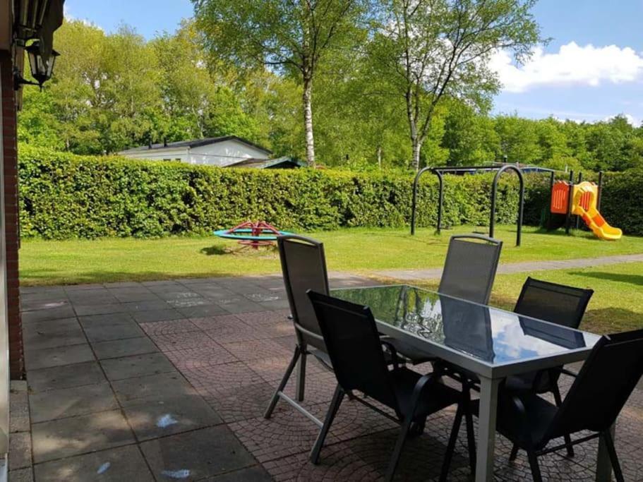 Saevis Tranquillus In Undis In De Ijsvogel Villa Diffelen Buitenkant foto