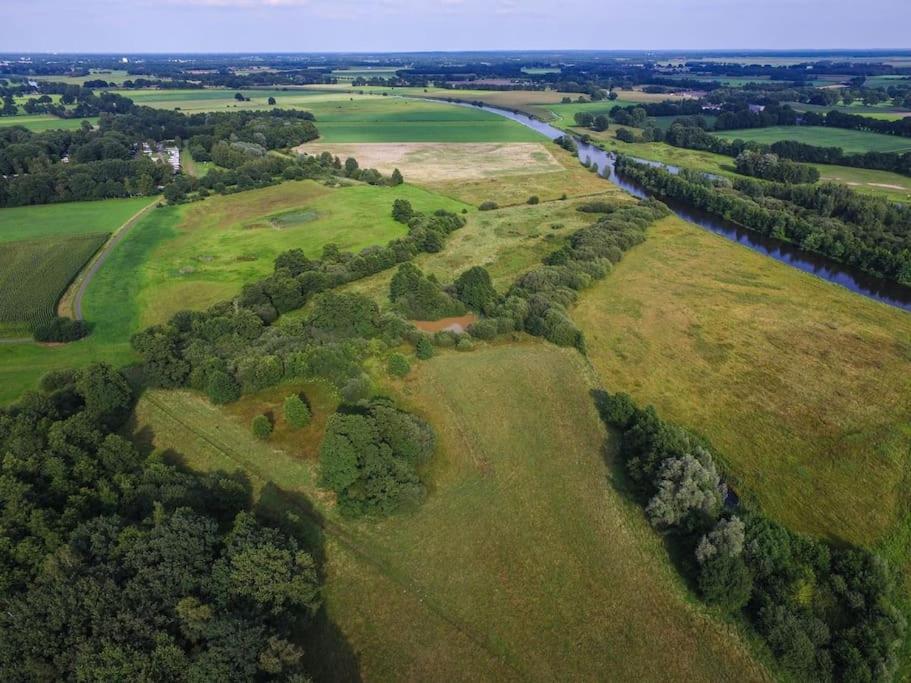 Saevis Tranquillus In Undis In De Ijsvogel Villa Diffelen Buitenkant foto